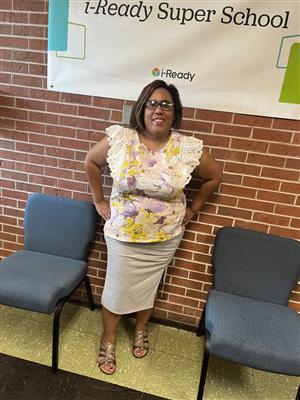 Principal Hienderson